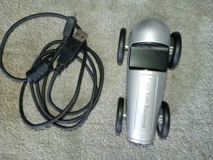 Mașinuță cu ieșiri Usb