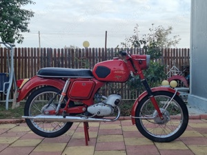 Motoreta mobra comunista impecabila