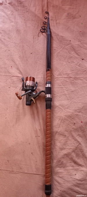 Lanseta carbon 3,8m, cu mulineta 6000, 10 rulmeti.