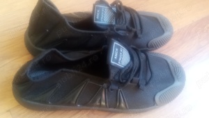 Teniși bărbați mărime 44