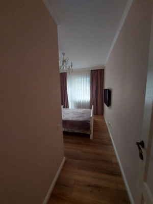 Apartament de 3 camere, terasa 125 mp., garaj, boxă, zona Regal - imagine 10