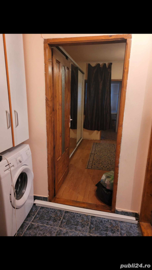 Închiriez garsonieră 900 roni