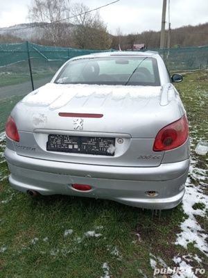 Vând ptr dezmembrări 