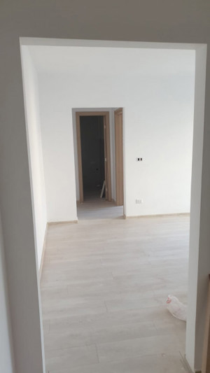 APARTAMENT 3 CAMERE/ZONA CENTRALA - imagine 12