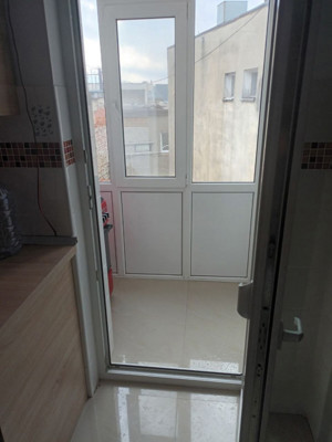 APARTAMENT 3 CAMERE/ ZONA ULTRACENTRALA/ PLOIESTI - imagine 7