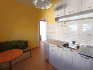 Apartament cu 2 camere de inchiriat in zona Tractorul - imagine 3