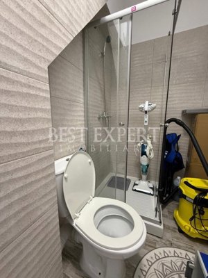 Apartament 3 camere Finisaje Lux Terasa generoasa-Prima inchiriere - imagine 12