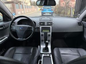 Volvo S40 1.6 115CP Piele, Navigatie, Start Stop, Anvelope noi, Climatronic - imagine 6