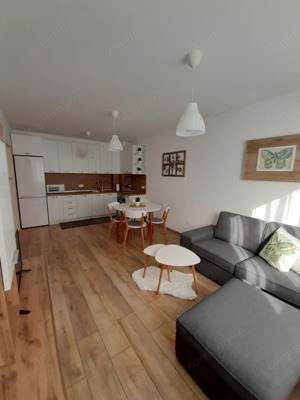 Apartament cu 3 camere de inchiriat in zona Bartolomeu - imagine 2