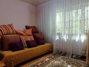 EXCLUSIVITATE ! Apartament 3 camere in zona Olimpia - imagine 3