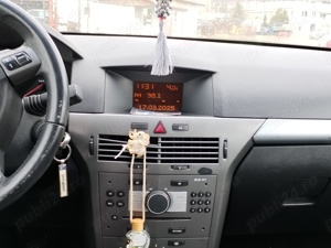 Opel astra H