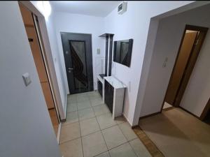 Apartament de inchiriat - 3 camere - Centrala proprie - Zona Soarelui - imagine 8