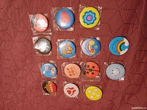 Vand broșe cu ac de siguranță in spate, noi