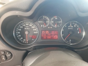 Alfa Romeo  1899 Euro CASH  Pilot Automat   Portbagaj Electric   Climatronic - imagine 7