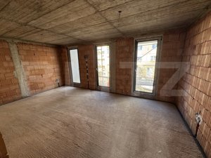 Apartament 3 camere , 101 mp , Scara interioară si Terasa , Zona - Cetate  - imagine 3