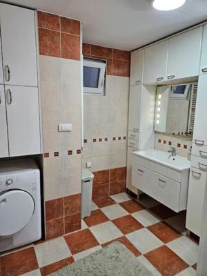 Apartament de inchiriat 2 camere in zona 13 Decembrie - imagine 2