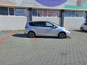 Grand scenic.  15 diesel.   Clima  navi.  2011.   Bacau. 3900 euro - imagine 6 Grand scenic.  15 diesel.   Clima  navi.  2011.   Bacau. 3900 euro - imagine 6