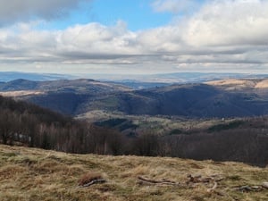 24 Ha - 240.000 mp, TEREN CU PEISAJ PANORAMIC SPECTACULOS in zona turistica montana BULZ - Bihor - imagine 6