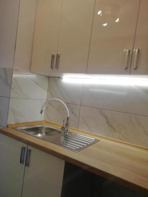 Garsoniera de inchiriat in zona Judetean - imagine 3