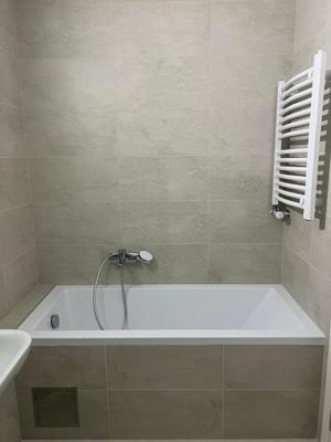 Garsoniera de inchiriat in Bartolomeu