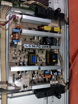 sursa pspu-j704a de pe tv LG 42pg200r