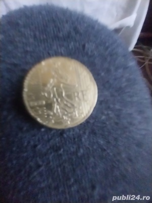 vind moneda de 20 eurocenti Franta an 2999 ,pret 15 ooo euro 
