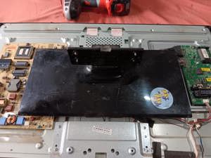 talpa picior de pe tv Finlux 32inch vestel