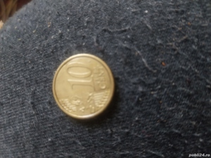 vind moneda 10 eurocenti ,Italia an 2oo8,valoarea 10 000 euro ! - imagine 2