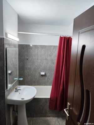 Proprietar vind apartament mare cu 2 balcoane renovat zona Lăpușneanu -Hasdeu  - imagine 4