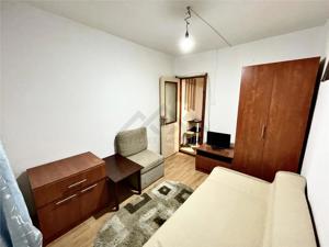 Apartament 2 camere, decomandat, in Complexul Studentesc. - imagine 2