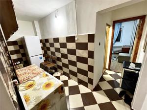 Apartament 2 camere, decomandat, in Complexul Studentesc. - imagine 4