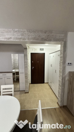 Apartament 2 camere Top City Coresi - imagine 3