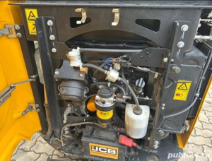 Miniescavator JCB 16 C-1 - imagine 4