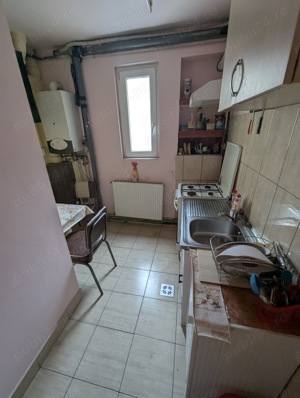 vand apartament cu o camera , zona lipovei  - imagine 7