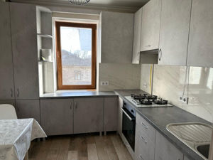 inchiriere un apartament cu 2 camere cartierul Coresi - imagine 5