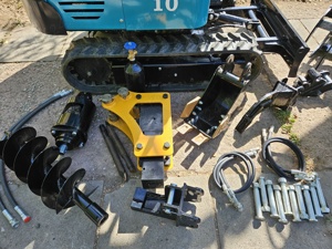 Mini excavator 1T + 9 accesorii - imagine 5