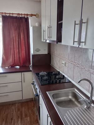 Închiriez apartament 3 camere, tip duplex, Metrou 1 Decembrie - imagine 7