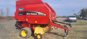Presa baloti new holland BR750  - imagine 4