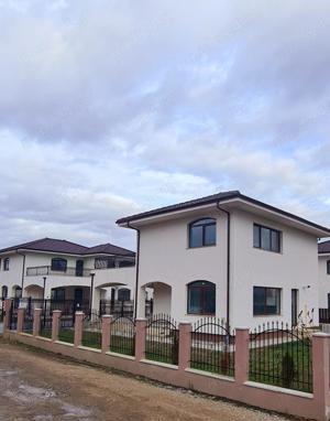 Case noi de vanzare TVA 0 in complex rezidential in Dezmir - Cluj