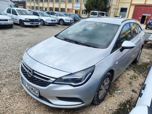 Astra K Sports Tourer 2018, 1.6 cdti 110 CP - imagine 2
