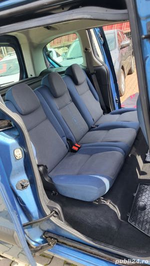 Citro n Berlingo Multispace 1,6 hdi 120 Cp - imagine 6