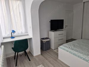 Apartament 2 camere, zona Calea Aradului Direct de la proprietar! PRIMA INCHIRIERE! Negociabil!  - imagine 6