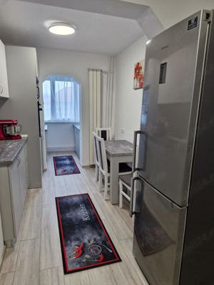 Apartament 2 camere, zona Calea Aradului Direct de la proprietar! PRIMA INCHIRIERE! Negociabil!  - imagine 2