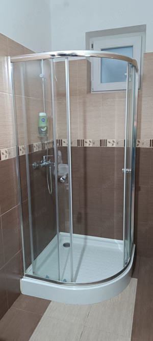 Vand cabina dus, lavoar baie, WC, oblinda baie