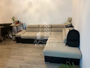 Apartament 3 camere, centrala proprie, loc de parcare, Torontalului - imagine 2