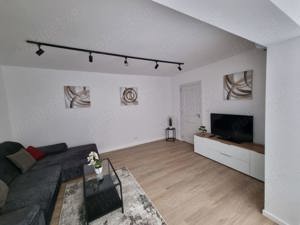 Apartament 3 camere Torontalului - imagine 5