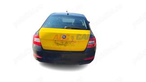 Dezmembrez Skoda Octavia 3 hatchback 2013-2017 2.0 TDI motor: CKFC cutie manuala cod: PFL - imagine 3