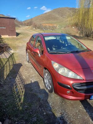 Peugeot 207 14 hdi 2008 - imagine 4