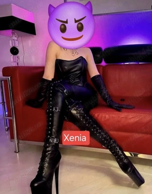 Stăpână dominatoare web doar online