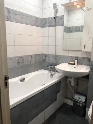 Garsonieara de vanzare in zona Titan - Trapezului - imagine 2